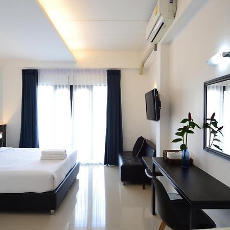 Isleep Guesthouse Чиангмай Экстерьер фото