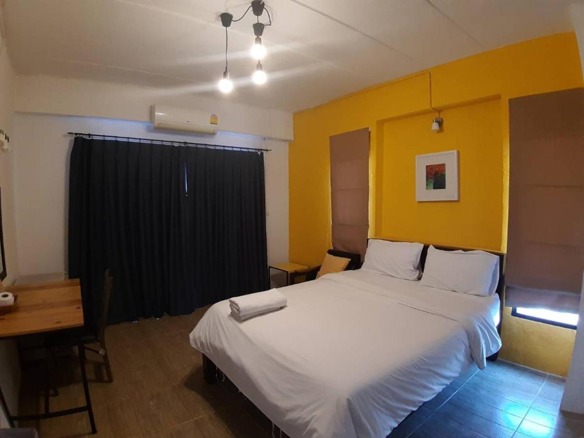 Isleep Guesthouse Чиангмай Экстерьер фото