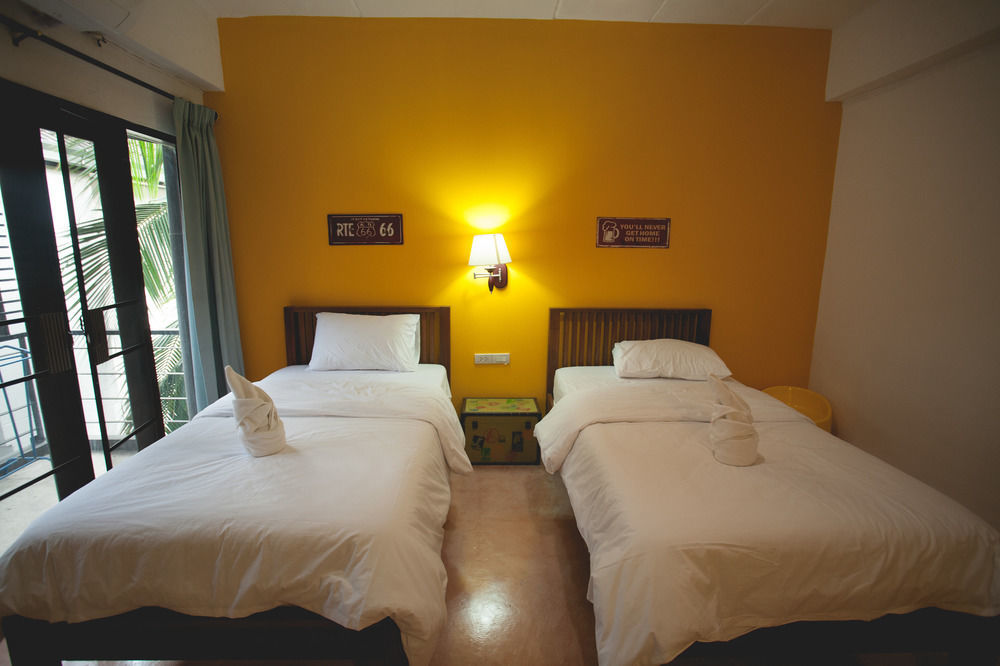 Isleep Guesthouse Чиангмай Экстерьер фото