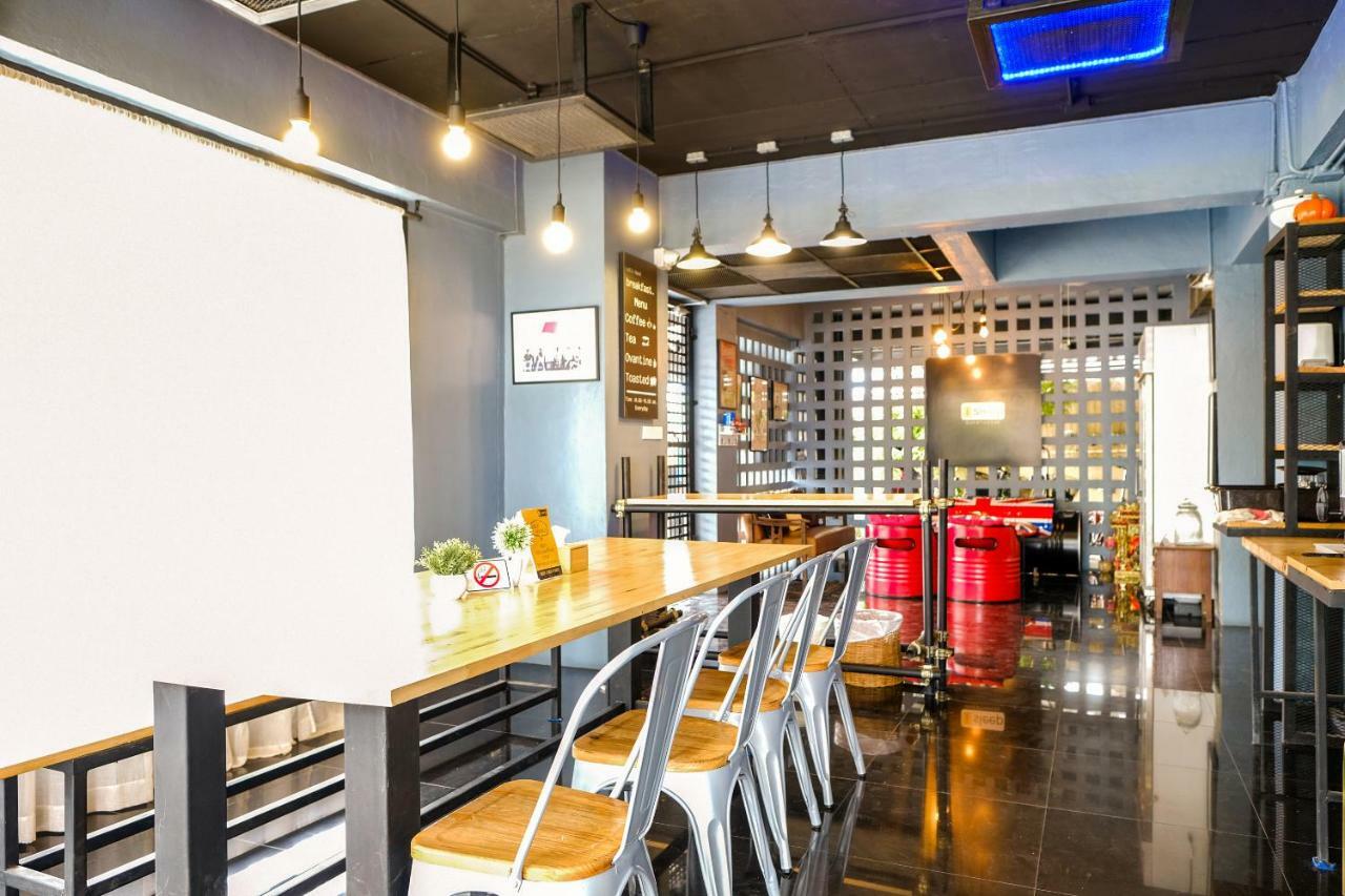 Isleep Guesthouse Чиангмай Экстерьер фото